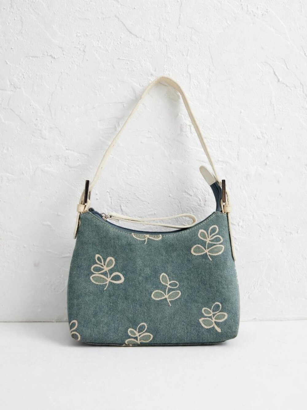 Danier Denim Shoulder Bag Y2K Baguette Floral Print Cream Strap Vintage